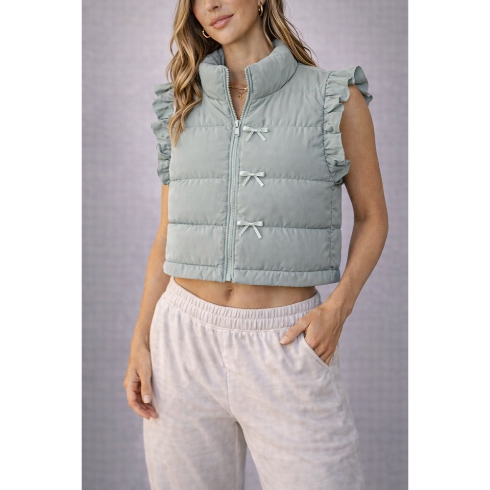 Very J Sage Green Ruffle Puffer Vest Size Large NWT Bow Detail Boho